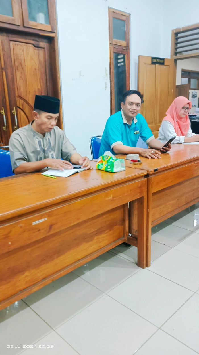 Debat Sengit Kepala Dusun 2, 3 dan 4 Warnai Rakor Pemdes Banjareja dengan BPD 02