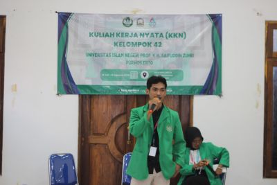 Mahasiswa Saizu Purwokerto Gelar Seminar Bahaya Seks Bebas dan Narkoba di Balai Desa Banjareja